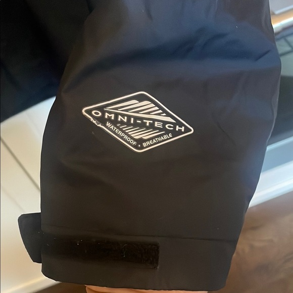 Columbia Men's Black Jacket - Picture 4 of 9